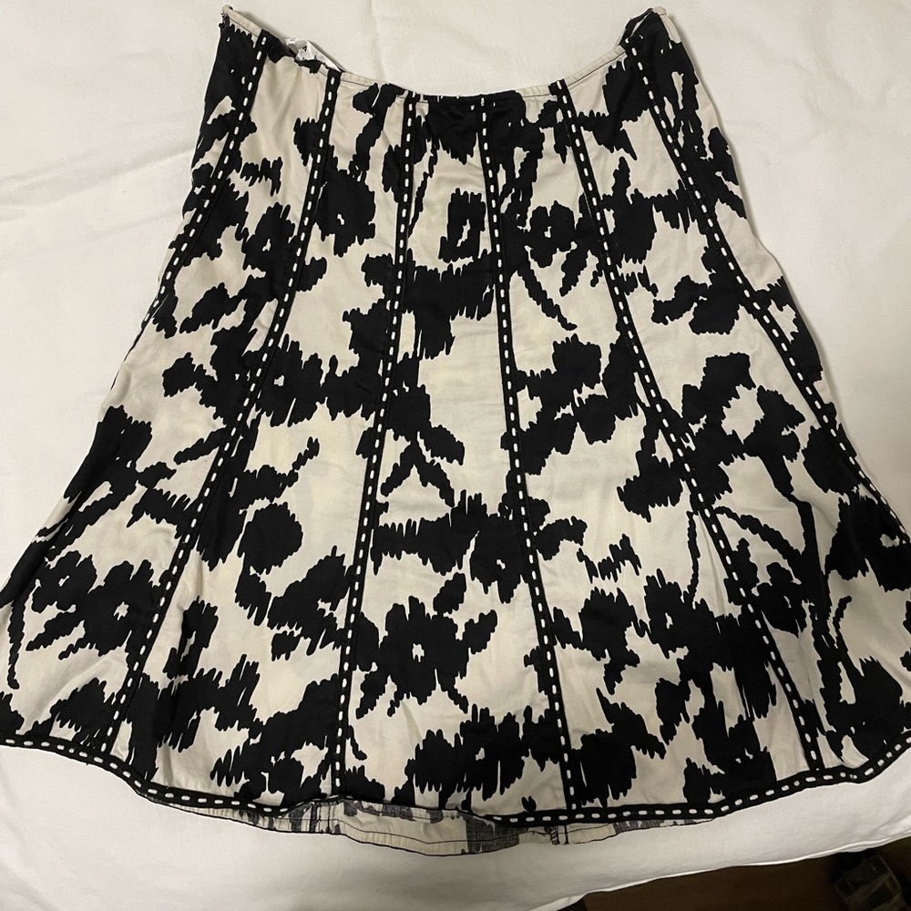 Size 10 black and white skirt